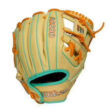 2025 Wilson Summer A2000 DP15 11.5" Infield Baseball Glove