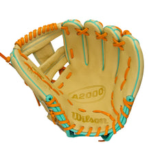 2025 Wilson Summer A2000 DP15 11.5" Infield Baseball Glove