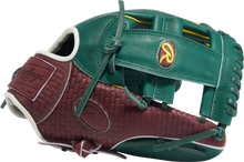 2025 Rawlings Heart of the Hide September Glove of the Month