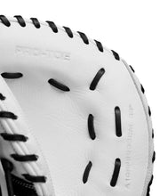 2024 Wilson A1000 FPCM33 Fastpitch Softball Catcher's Mitt
