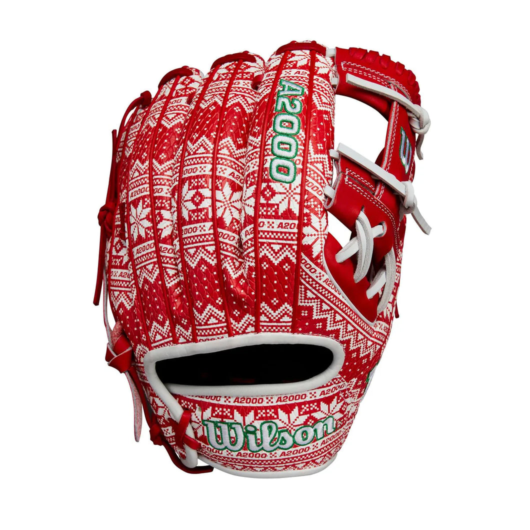 2024 Wilson A2000 December Glove of the Month