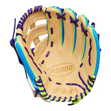 Wilson A2000 1750SS 12.5" Winter Collection Baseball Glove