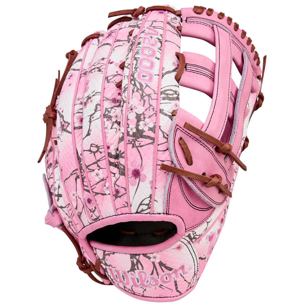 2025 Wilson A2000 September Glove of the Month